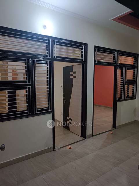 4+ BHK Flat For Sale  In Shivpuri 