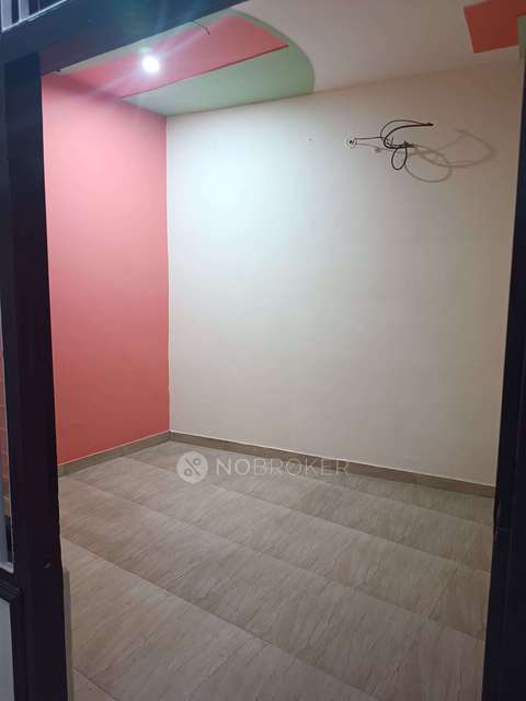 4+ BHK Flat For Sale  In Shivpuri 