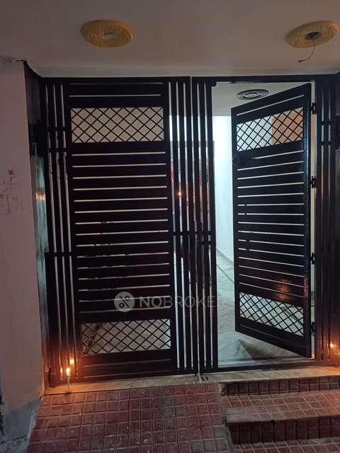 4+ BHK Flat For Sale  In Shivpuri 