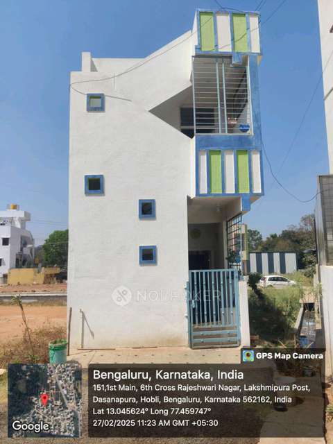Plot For Sale  In Madanayakahalli
