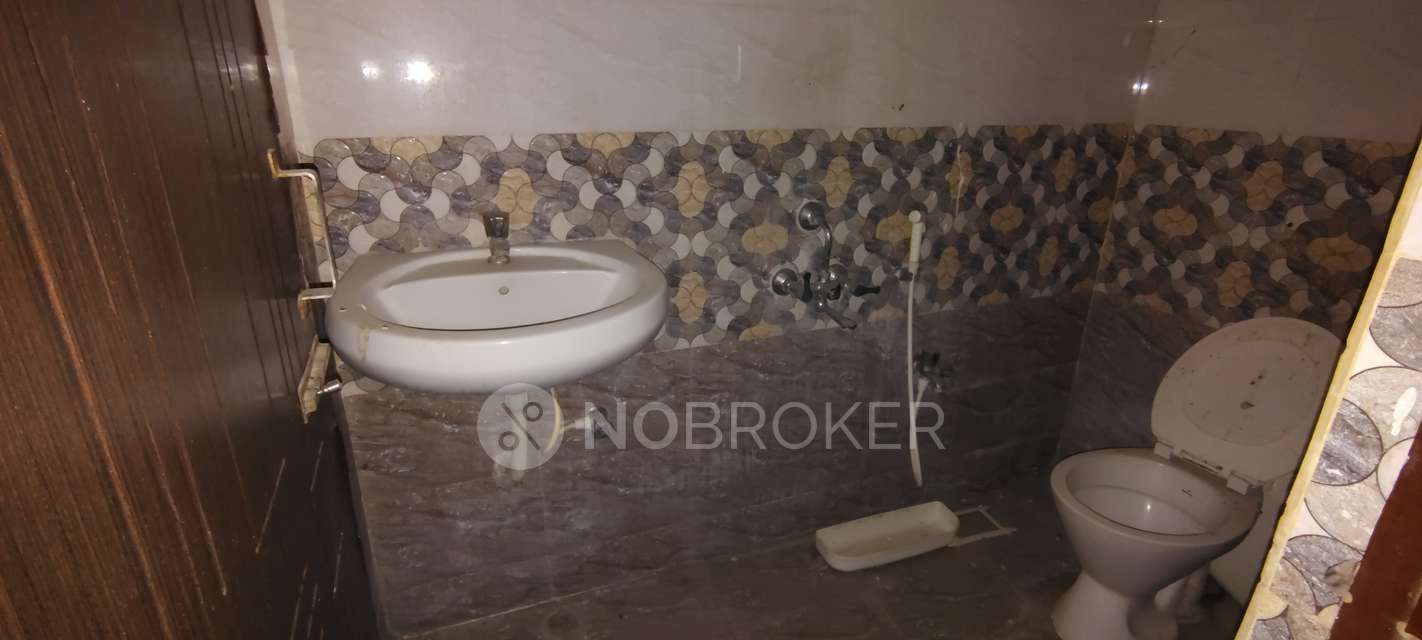 2 BHK Flat In Padmanayaka Complex For Sale  In Bolarum