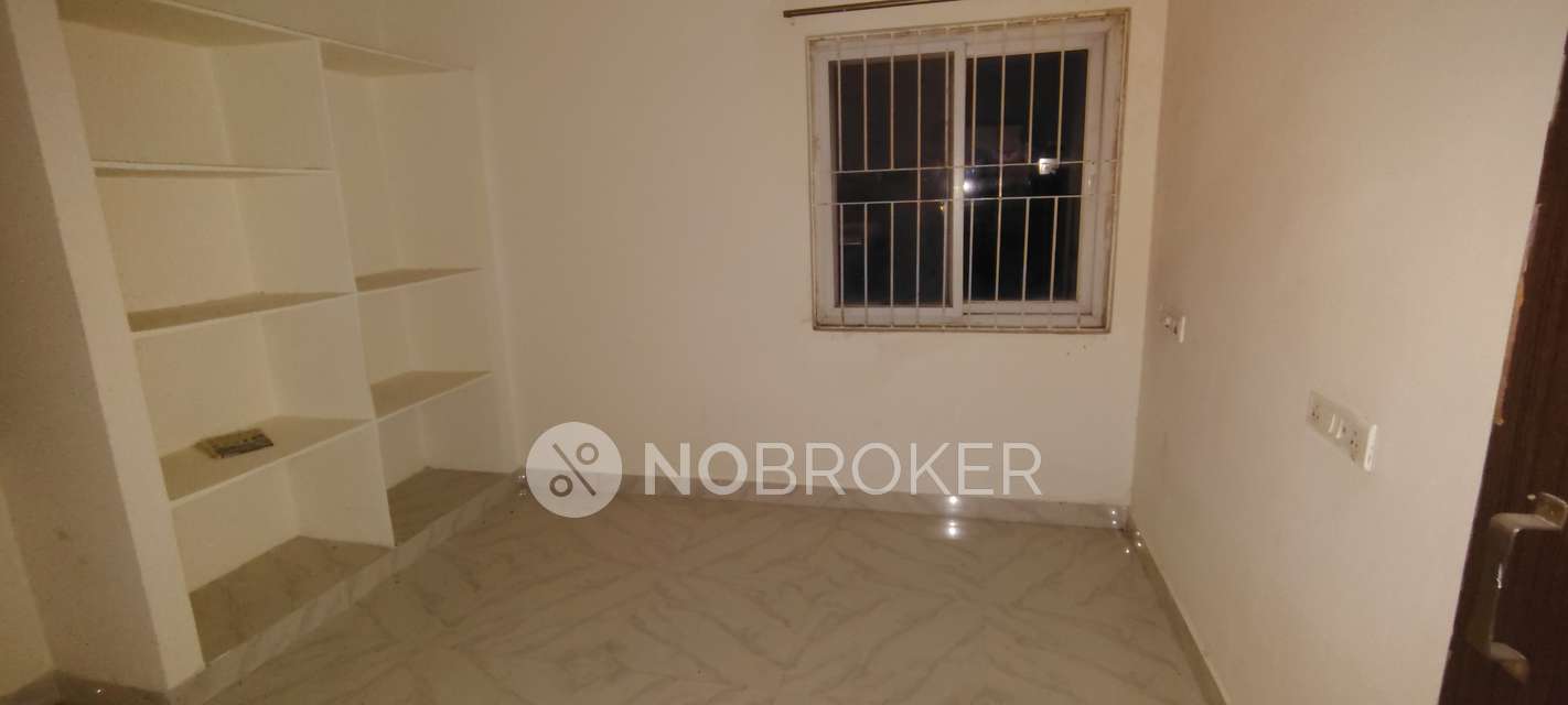 2 BHK Flat In Padmanayaka Complex For Sale  In Bolarum