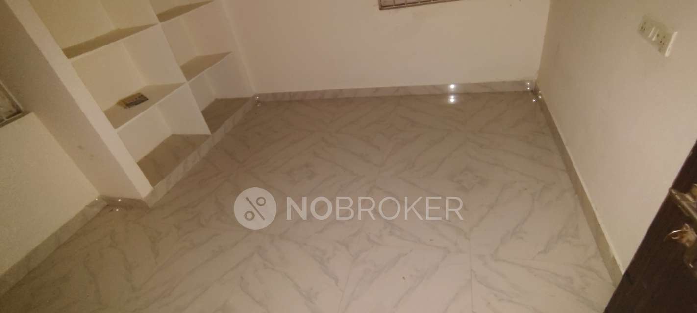 2 BHK Flat In Padmanayaka Complex For Sale  In Bolarum