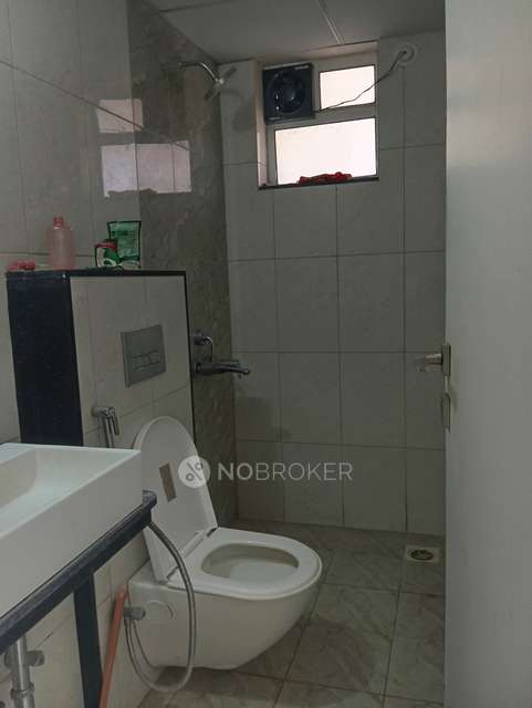 2 BHK Flat In Godrej Hillside 1 For Sale  In Mahalunge