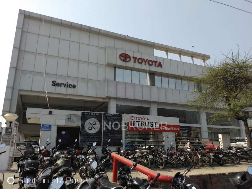 Office Space in Sector 8, Delhi for Rent 