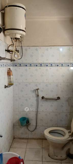 2 BHK Flat In Vijaya Lakshmi Residency Nehru Nagar East M For Sale  In East Nehru Nagar