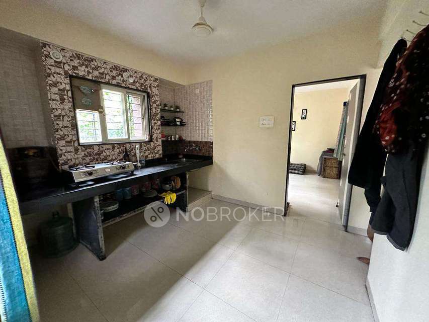 1 BHK Flat In Binawat Township, Hadapsar for Rent  In Binawat Township