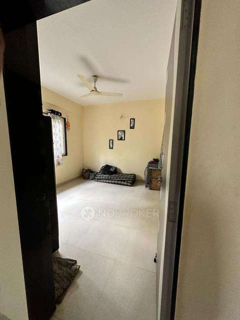 1 BHK Flat In Binawat Township, Hadapsar for Rent  In Binawat Township
