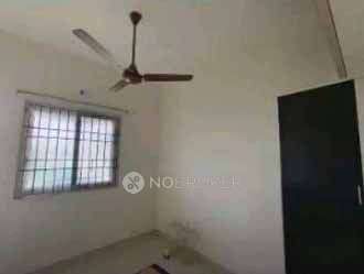 Shared Room for Female In 2 BHK  In Acon Sai Siddhi Apartment In Thoraipakkam