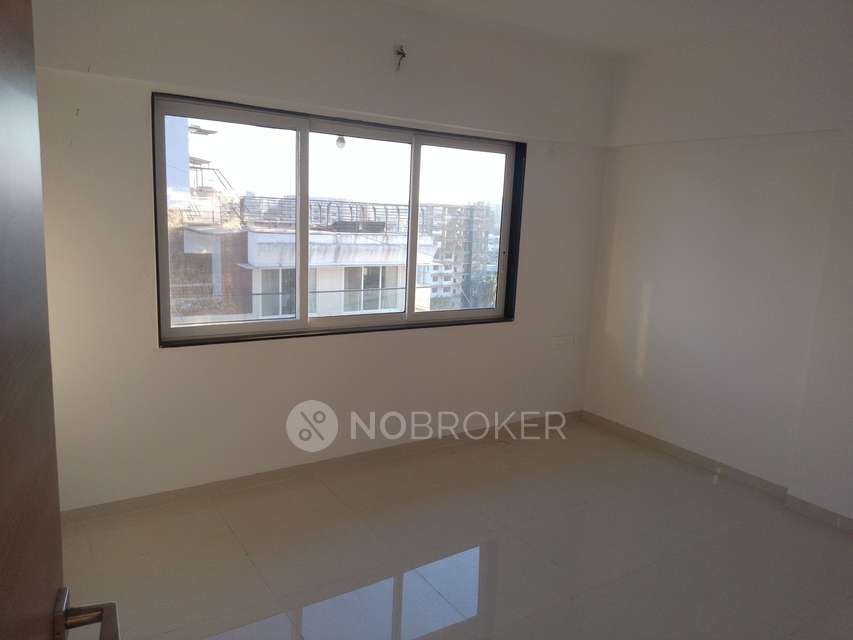 2 BHK Flat In Gardina For Sale  In  Santacruz East