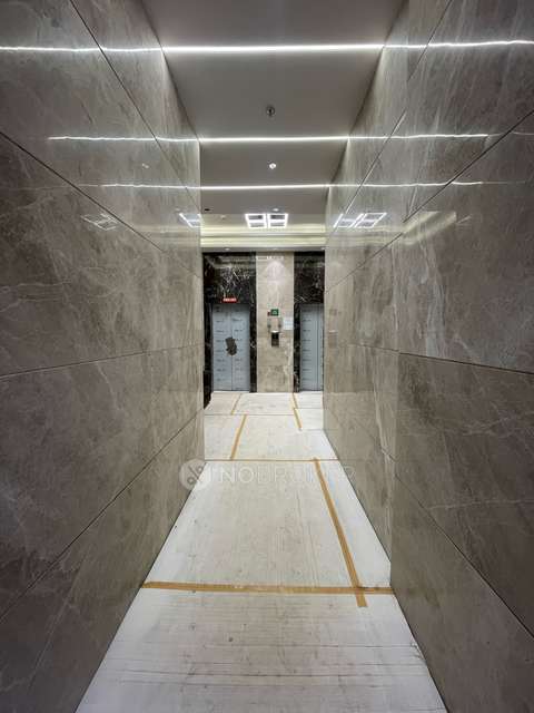 2 BHK Flat In Gardina For Sale  In  Santacruz East