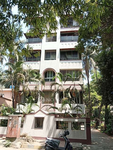 2 BHK Flat In Reggo Manor For Sale  In Bandra West
