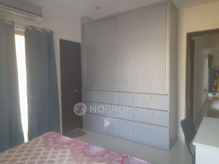 3 BHK Flat In Crystal 33 Keshavkunj for Rent  In Mundhwa