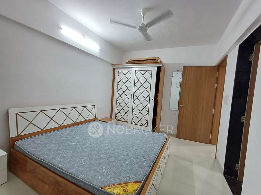 2 BHK Flat In Aishwaryam Mohan Nagar Chs for Rent  In  Baner