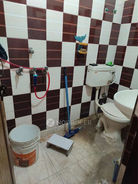 1 BHK Flat For Sale  In Arjun Nagar