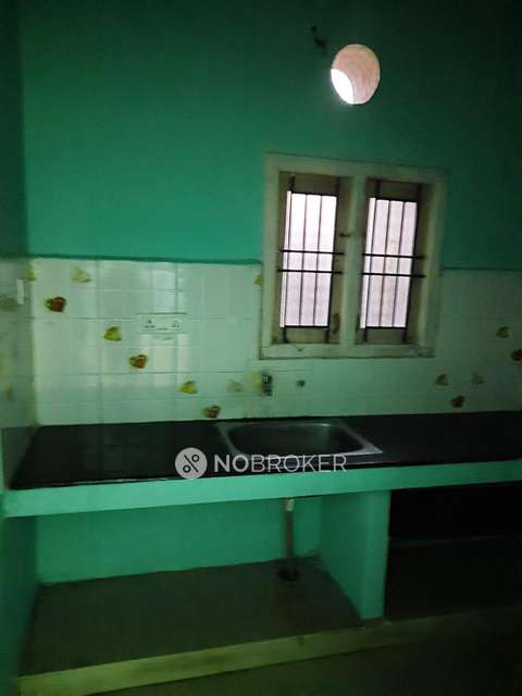 2 BHK Flat In Sai Brindavan For Sale  In Varadharajapuram