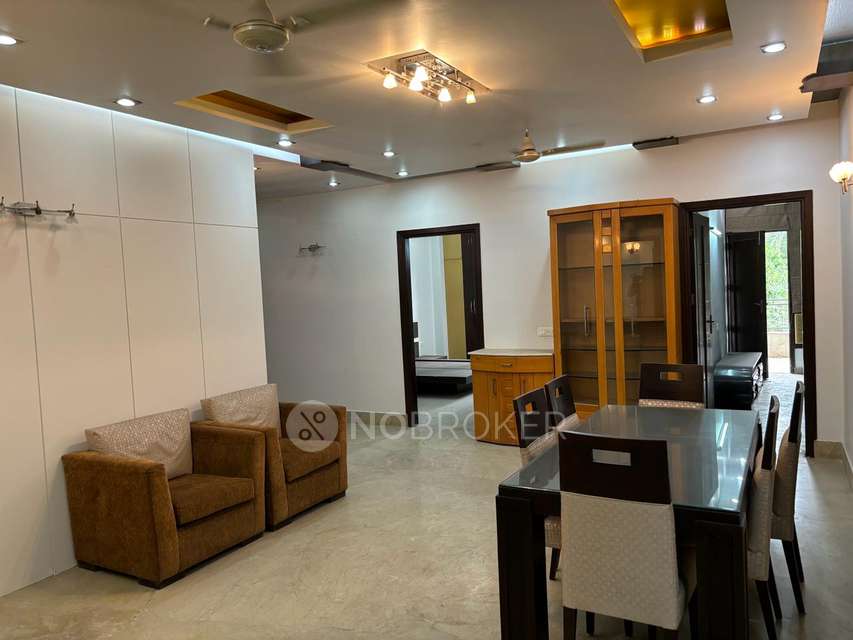 4+ BHK Flat For Sale  In Shakti Nagar