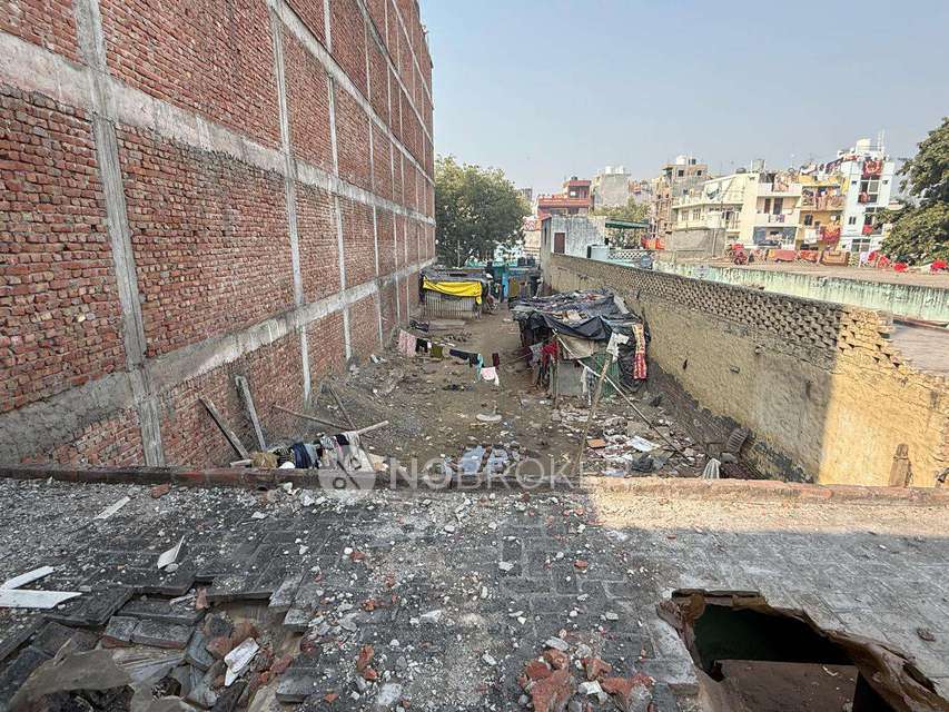 Godown/Warehouse in Sector 51, Noida for Rent 