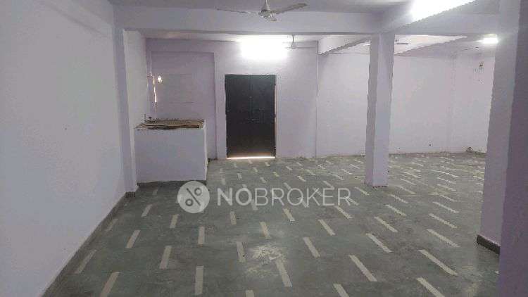 Godown/Warehouse in Karol Bagh, Delhi for Rent