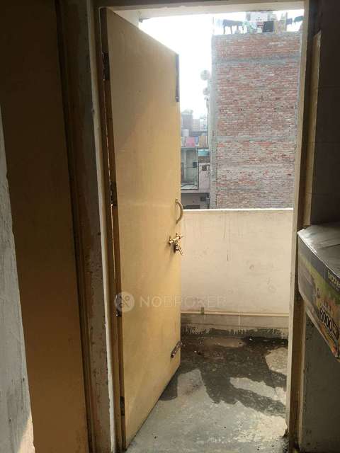 1 RK Flat In Dda Flats For Sale  In Rohini