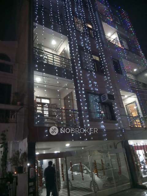 4 BHK House for Rent  In Pitam Pura