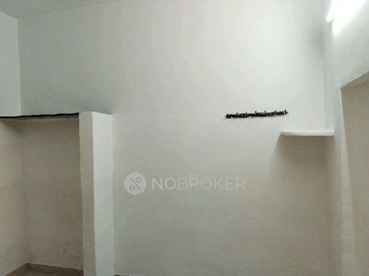 Godown/Warehouse in West Mambalam, Chennai for Rent 