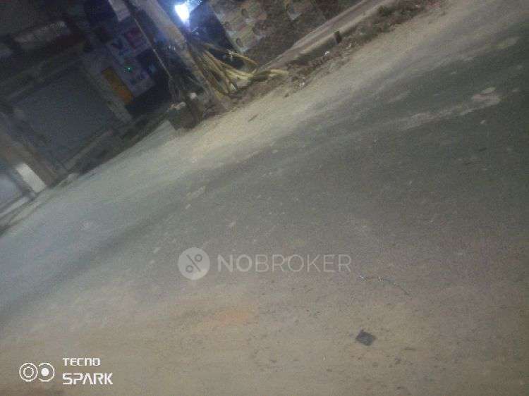 Godown/Warehouse in St. Lawrence Public Sr Sec School, Delhi for sale 