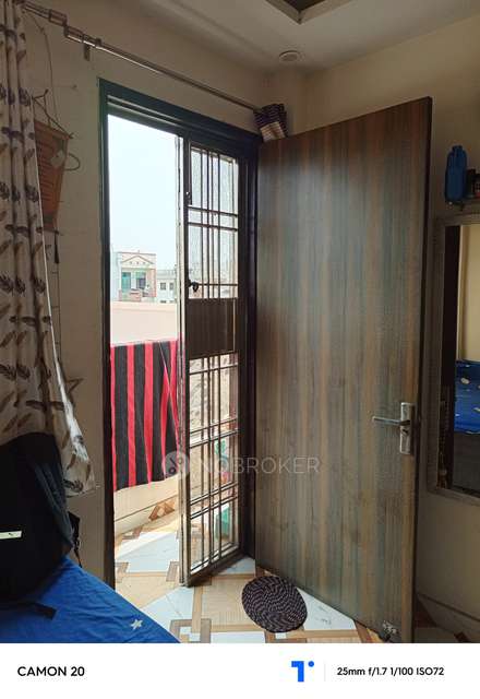 3 BHK Flat For Sale  In Krishna Nagar