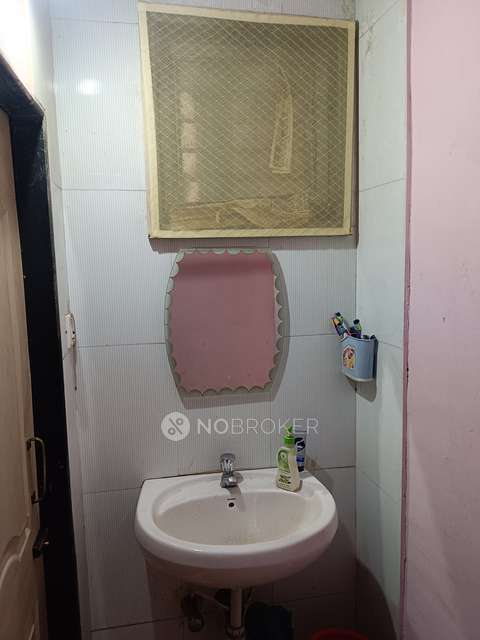 3 BHK Flat In Nakshatra Chs For Sale  In Dahisar East