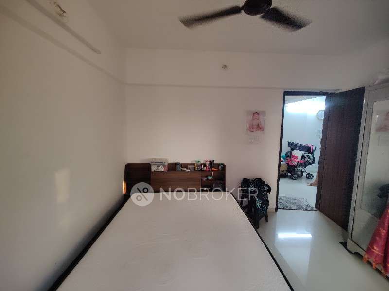 1 BHK Flat In Galaxy Apartment For Sale  In Vile Parle