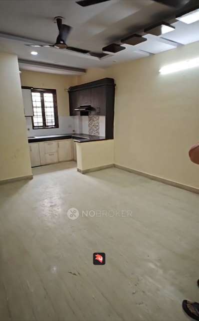 2 BHK Flat In Shiv Apartment For Sale  In Mahavir Enclave