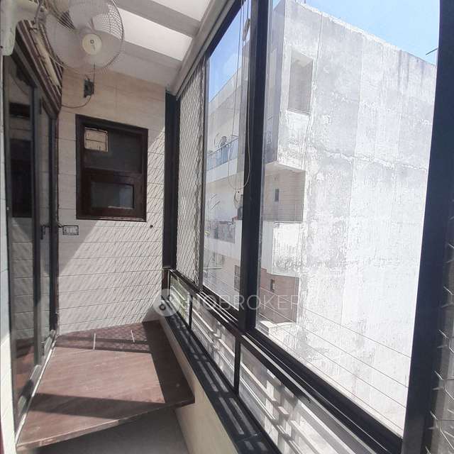 2 BHK Flat In Divya Apartments  For Sale  In Sector 6