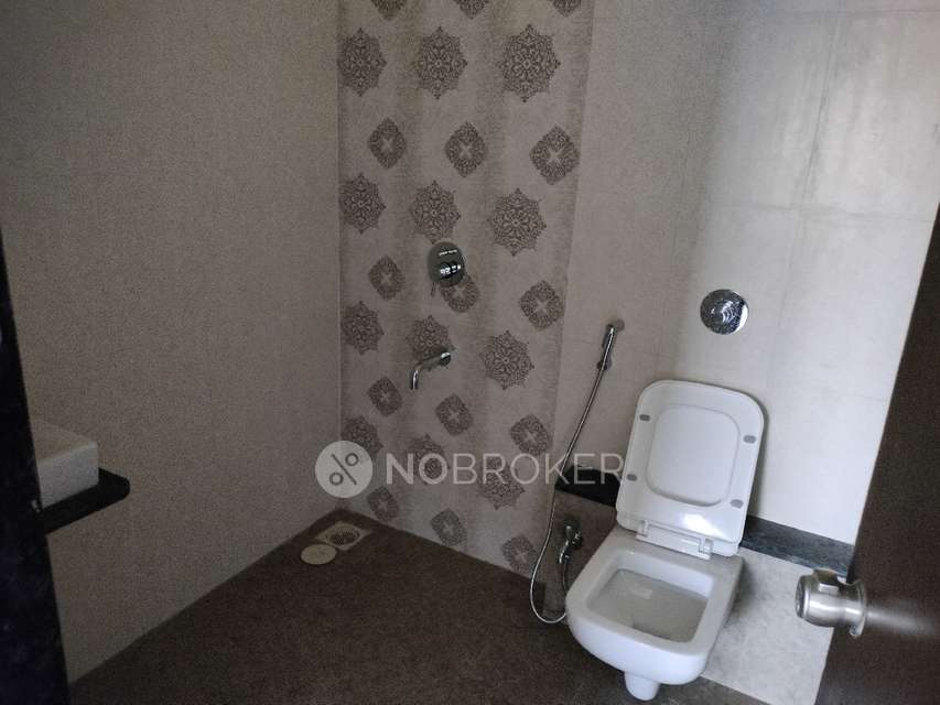 2 BHK Flat In Majestique Nest for Rent  In Near Fursungi Bus Stop