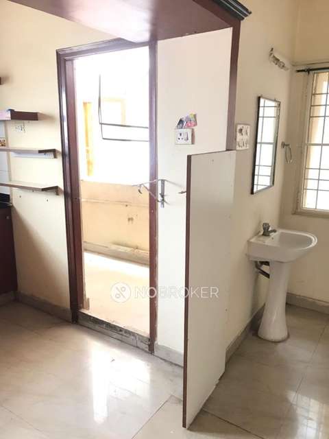 2 BHK Flat In Tulsi Garden For Sale  In 2 Bhk Flat  For Rent  In Tulsi Garden In Manikonda 