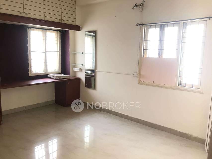 2 BHK Flat In Tulsi Garden For Sale  In 2 Bhk Flat  For Rent  In Tulsi Garden In Manikonda 