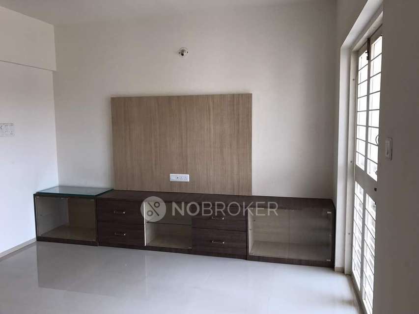 2 BHK Flat In Kunal Iconia For Sale  In Mamurdi