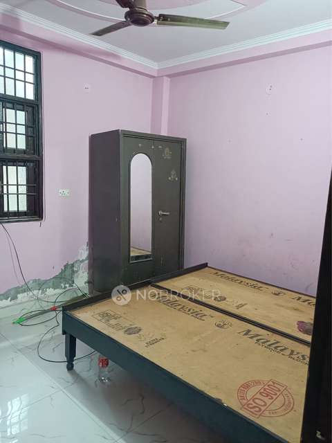2 BHK Flat for Rent  In New Ashok Nagar