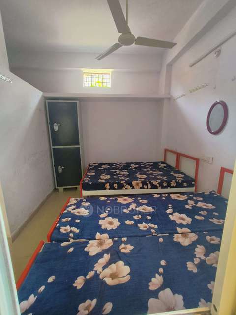 PG for Girls in Punjagutta