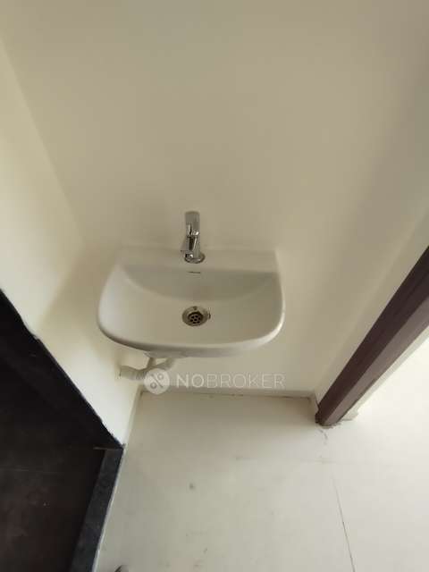 1 BHK Flat In Rudra Palace For Sale  In Gami Viona