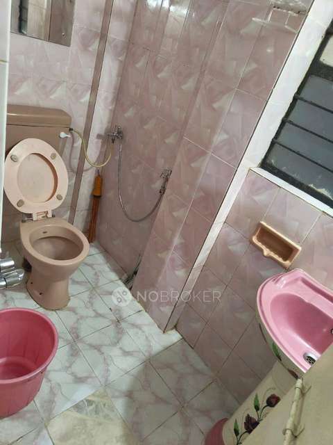 2 BHK Flat In Aradhana Hos Soc  for Rent  In Shahunagar, Chinchwad