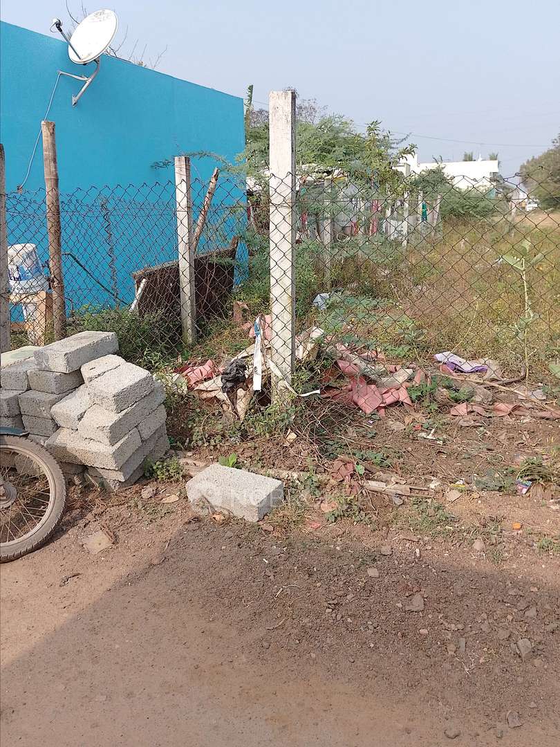Plot For Sale  In Suraththamman Temple