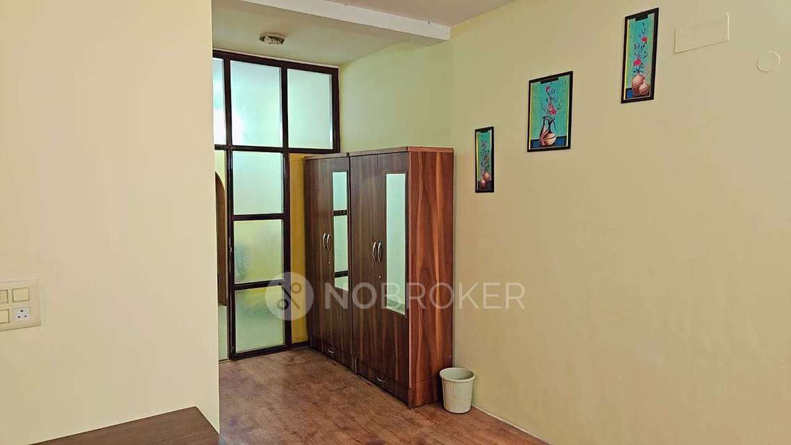 PG for Boys in Sector 13