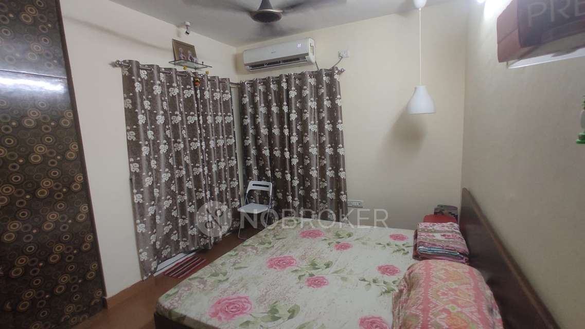 2 BHK Flat In Db Ozone For Sale  In Mira Road