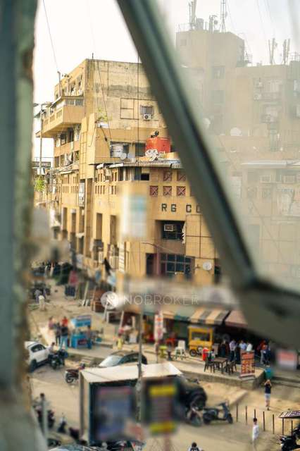 Shop in Rohini, Delhi for Rent 