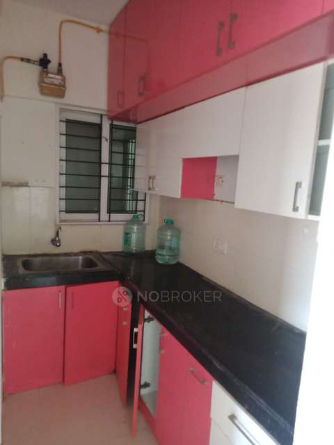 2 BHK Flat In Embassy Residency For Sale  In Perumbakkam
