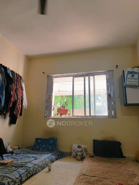 Shared Room for Male In 1 BHK  In Kohinoor Estate, Shivajinagar In Shivajinagar