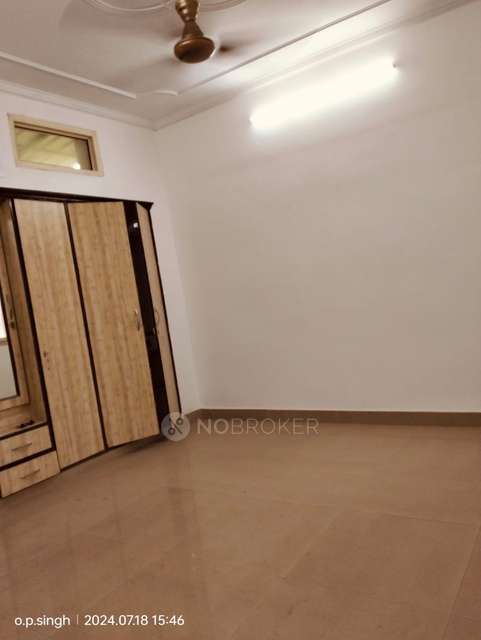 3 BHK Flat In Golden Jubilee Apartment  For Sale  In Rohini