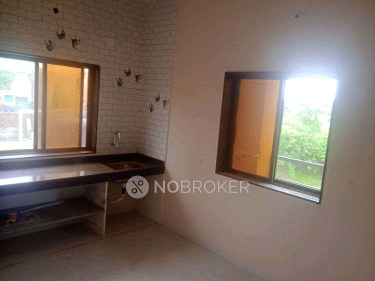 Industrial Building in  Kurla, Mumbai for Rent 