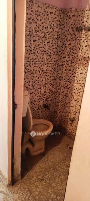 2 BHK Flat For Sale  In Patel Nagar