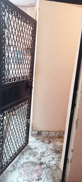 2 BHK Flat For Sale  In Patel Nagar